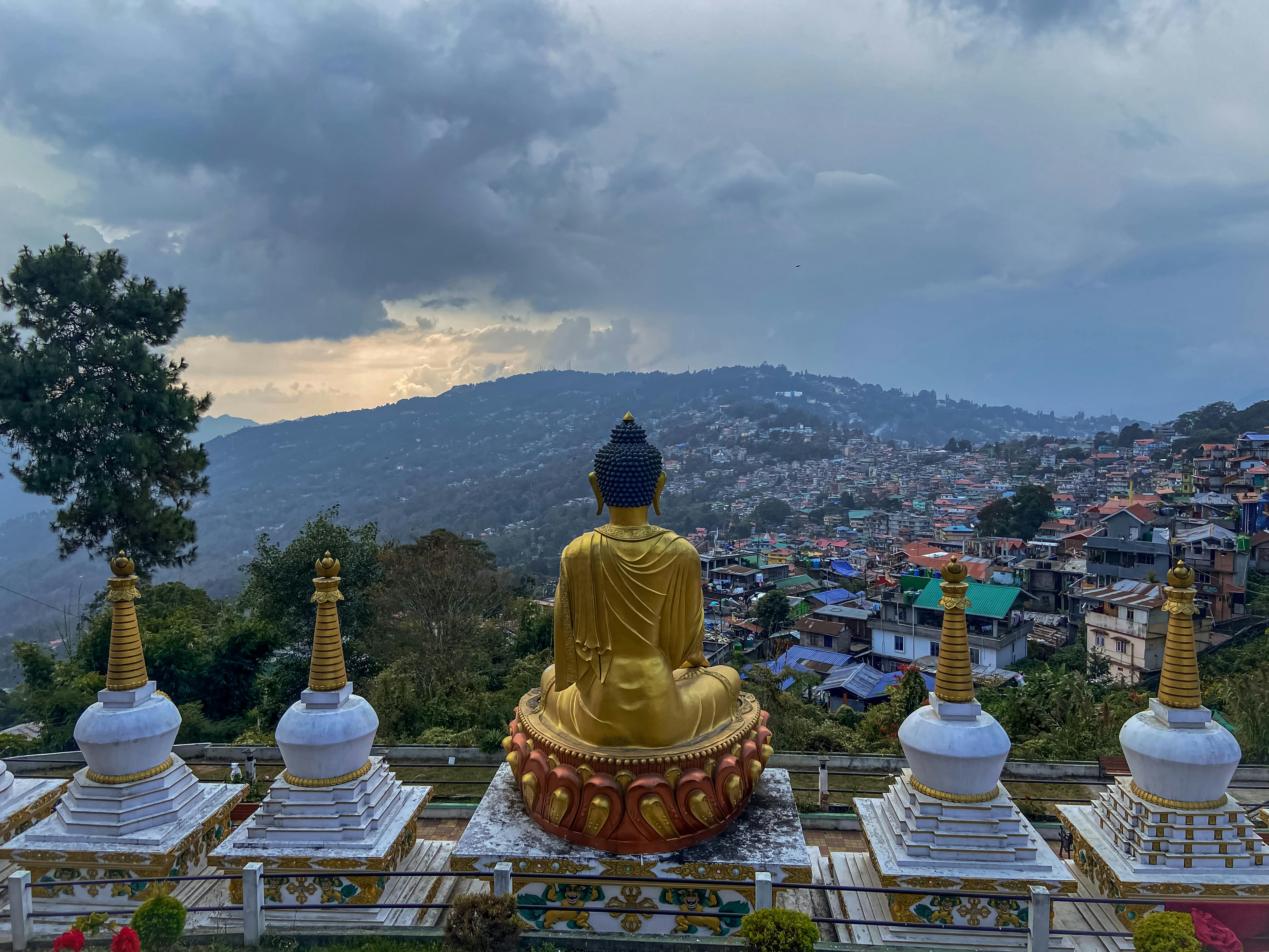 Refreshing Gangtok, Kalimpong & Darjeeling Tour Package 