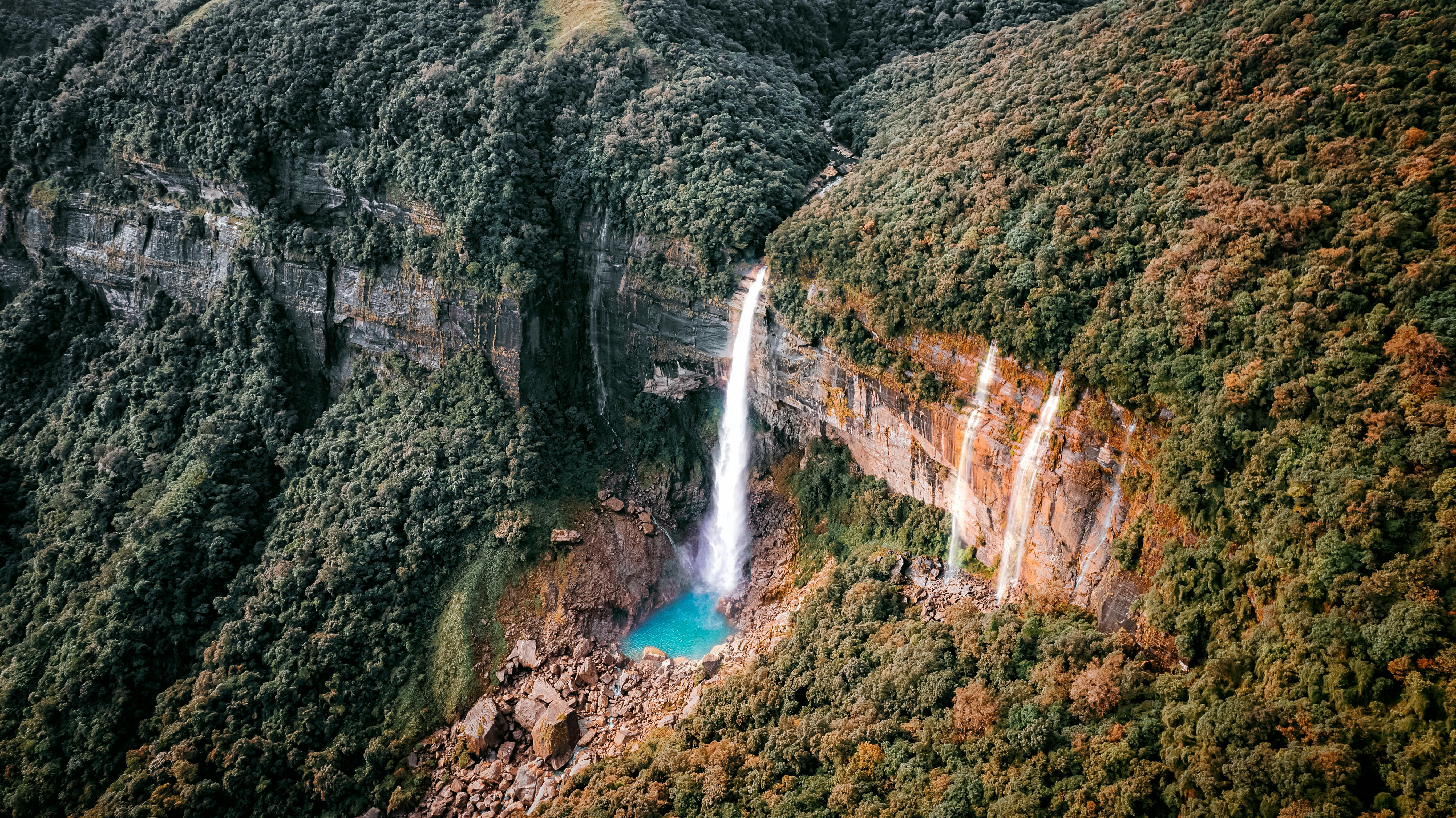 Mesmerizing Meghalaya Tour