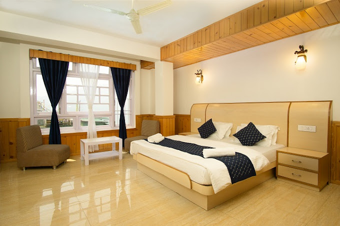 Hotel Karponang 